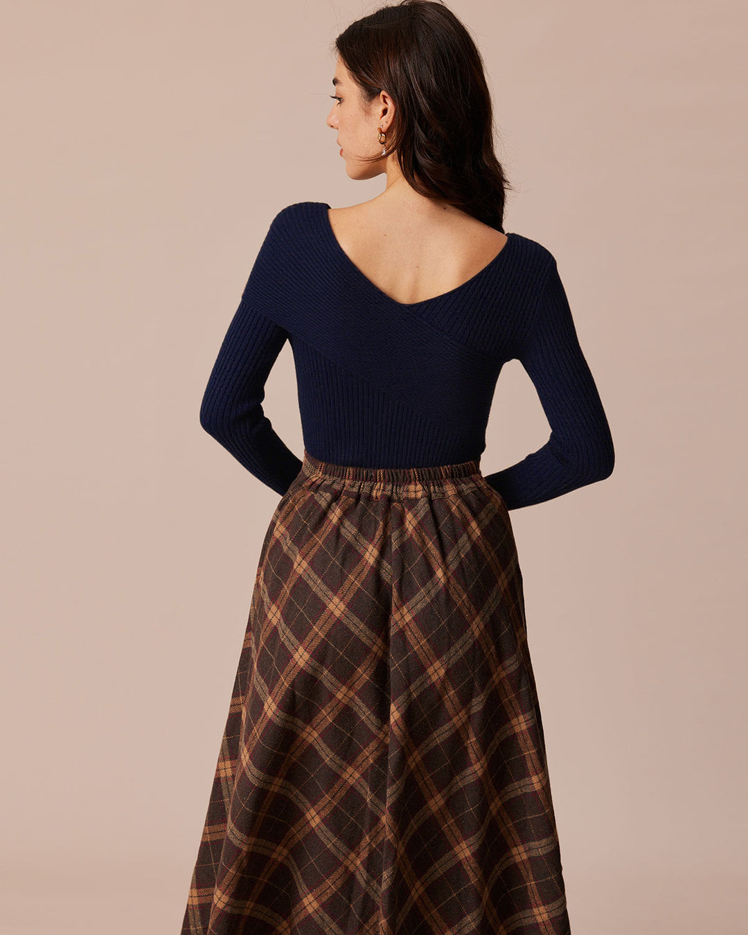 Navy V Neck Ribbed Knit Tee