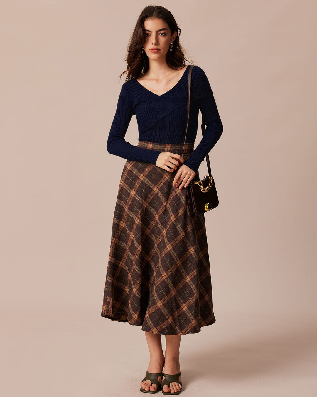 Navy V Neck Ribbed Knit Tee