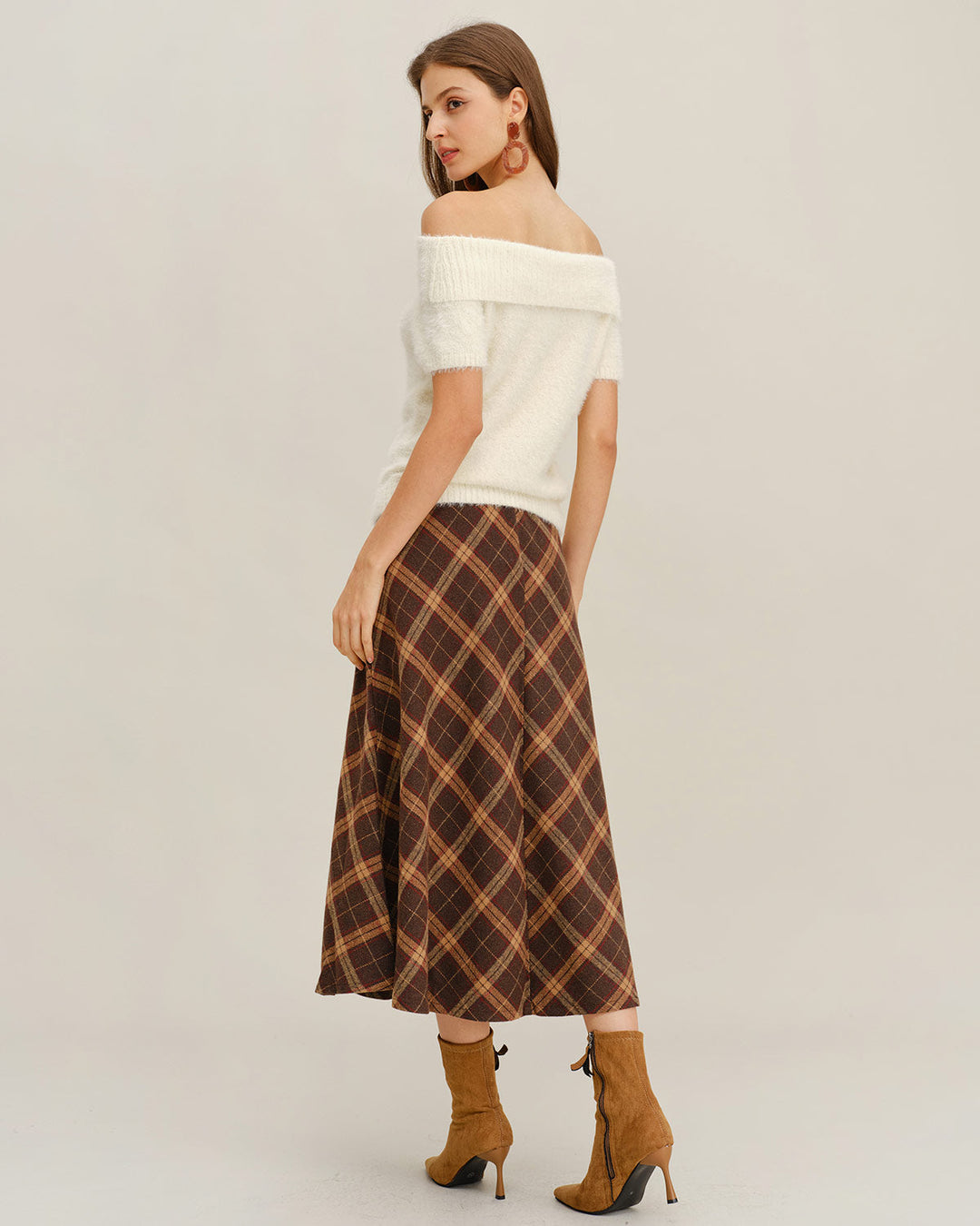 Beige Off The Shoulder Knit Tee