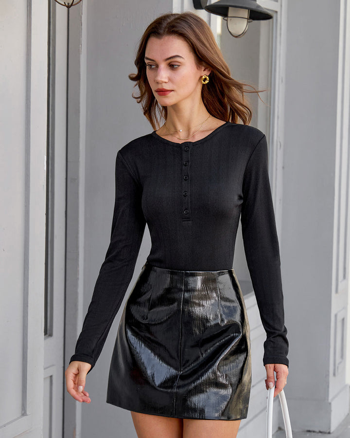 Black Round Neck Slim Knit Office Tee