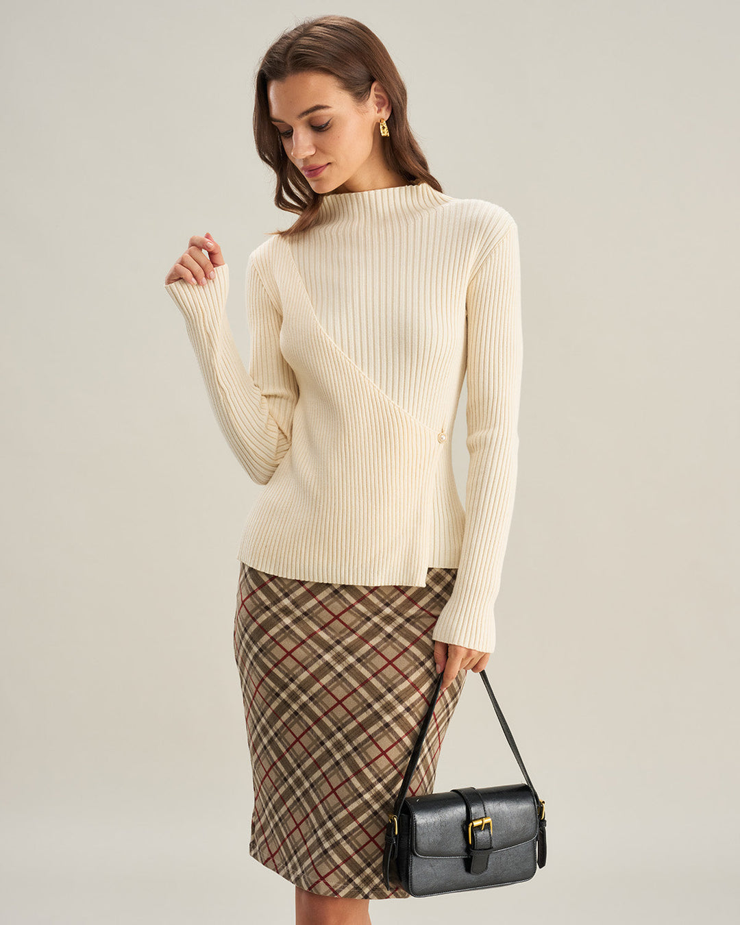 Apricot Mock Neck Slim Knit Tee